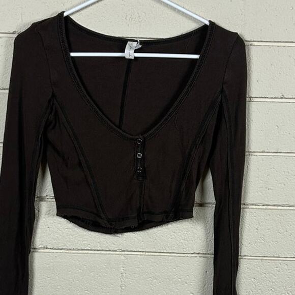 Urban Outfitters Out from Under Brown Long Sleeve Cropped Top size S - Picture 4 of 8